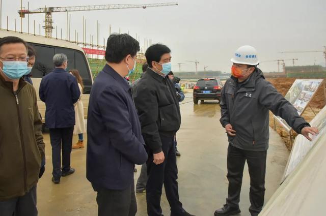 現代感浮雕景墻設計如何與室內風格完美融合