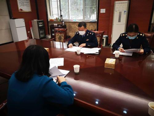 浮雕景墻設計的趨勢與風格多樣化如何提升環境氛圍