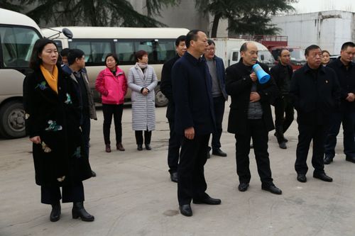 探索玻璃鋼雕塑在公共藝術項目中的創新應用方式