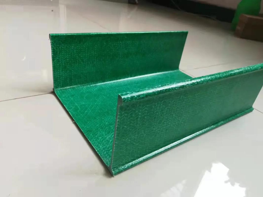 不銹鋼雕塑尺寸與比例關系對作品表現力的影響