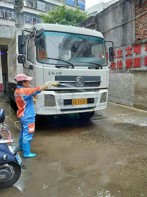 打造完美園林景觀自然元素與雕塑的融合技巧