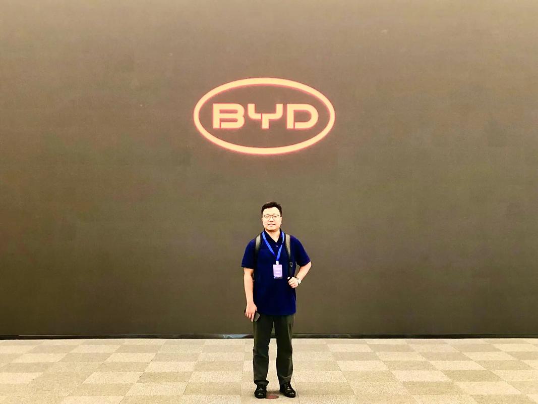 園林景觀中的石材雕塑設計理念與應用探索