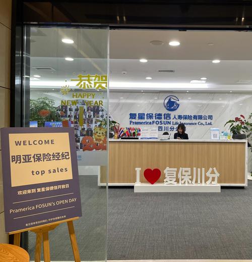 現代浮雕景墻設計如何在美學與技術中找到最佳平衡
